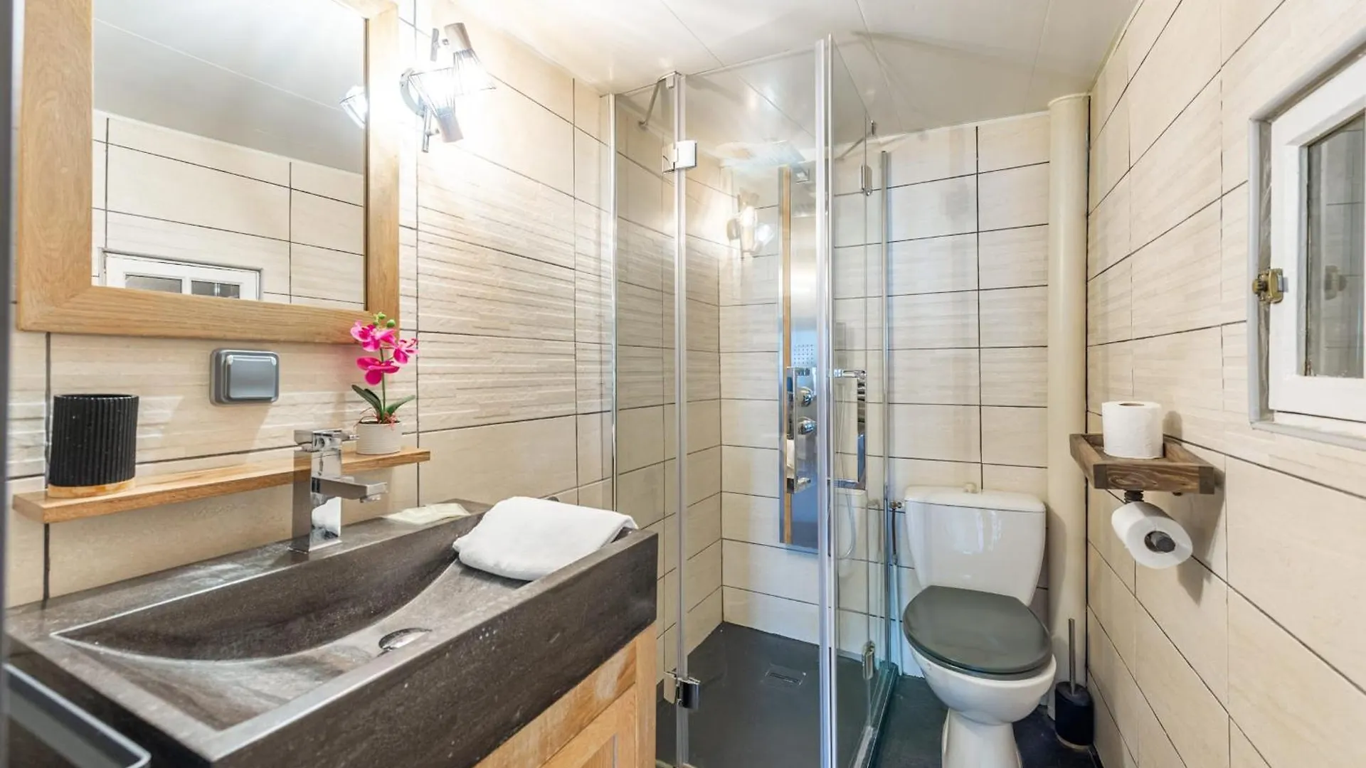 Apartment Lodge Et Castle Annecy France